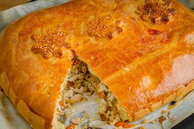 Pasta pilav ve tavuk ile