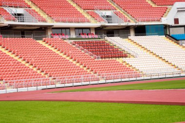 Bangkok, Tayland - 4 Ağustos 2017: Rajamangala Ulusal Stadyumu Hua Mak spor kompleksi, bir parçası Tayland Ulusal Stadyumu ve var. stadyumda Tayland Millî Futbol Takımı (Güneş gökyüzünde günüdür)