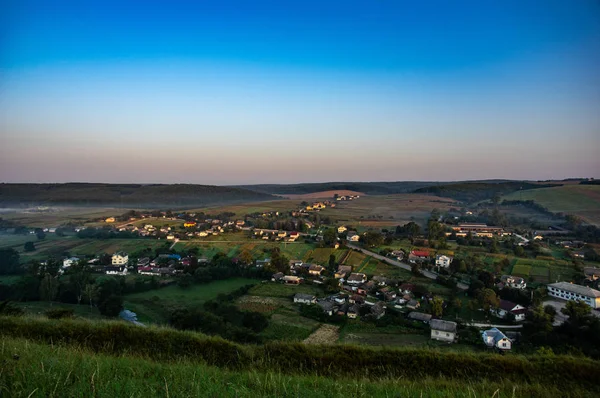 Villaggio ucraino al mattino — Foto Stock