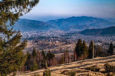 Manzara Karpat Köyü