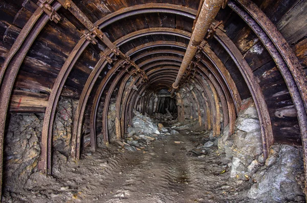 Old gold mine — Stock Photo, Image