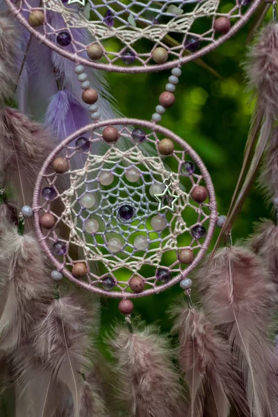 Dromenvanger Met Veren Draden Kralen Touw Opknoping Dromenvanger Handgemaakt — Stockfoto