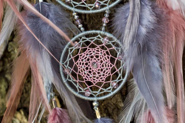 Chyták Snů Peřím Korálky Zavěšenými Provazy Dreamcatcher Ruční Výroba — Stock fotografie