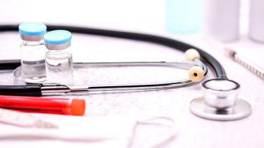 Coronavirus aşıları ve tedavileri. Hastalıklı hastalar için COVID-19 tedavi edici gelişim. Virüs salgınını önle ve durdur.