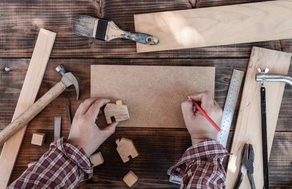 Tukang Kayu Yang Bekerja Toko Kayu Karya Seni Kayu Dan — Stok Foto