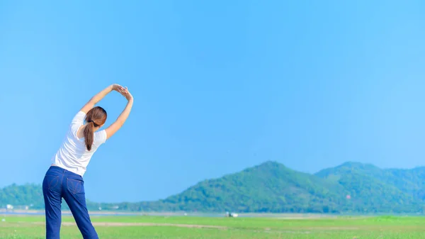 Nutzen Für Die Gesundheit Und Bewegung Reisen Und Zeit Allein — Stockfoto