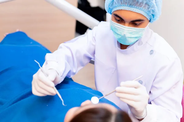 Tandheelkunde Tandenzorg Tandarts Check Tanden Voor Aziatische Patiënt Doctor Levensstijl — Stockfoto