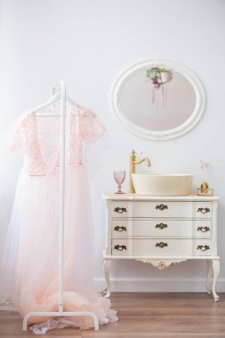 Boudoir havadar şeffaf elbiseler