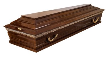 Tahtadan yapılmış tabut. Beyaz bir arkaplanda izole edilmiş.