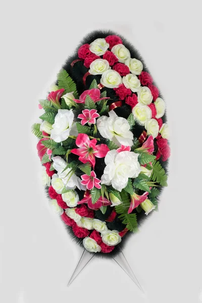 Colorful Flower Wreath Grave — Stock Photo, Image