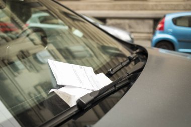 iyi araba şehir merkezinde