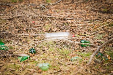 Nehir plastik kirliliği, plastik atık su