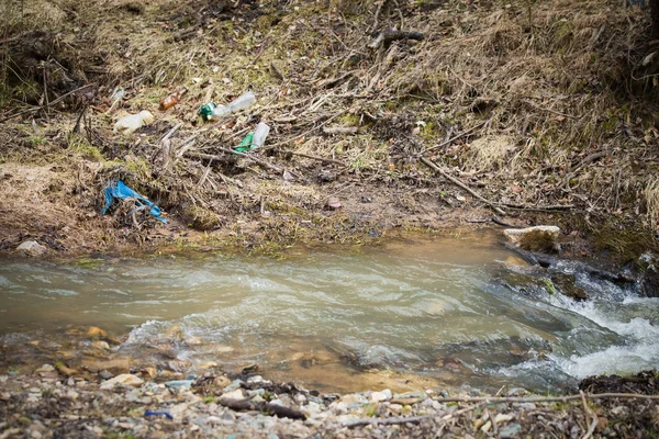 River plastic pollution, plastic waste in water