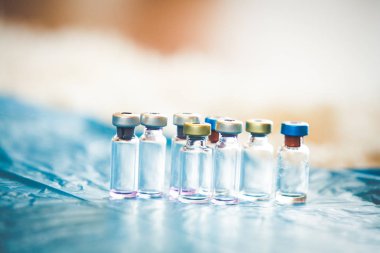 Bebek ve çocukluk aşıları şişe. Aşı ve aşılama kavramı