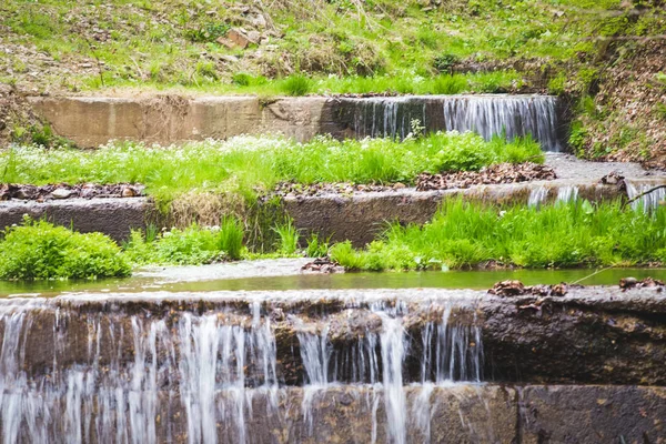 Verão Refrescante Montanha Cachoeira Fundo — Fotografia de Stock