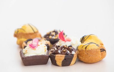 Yaz düğün ev yapımı şeker bar