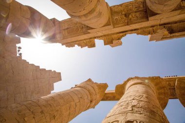 Mısır 'ın Theba kentindeki Karnak Tapınağı Kompleksi