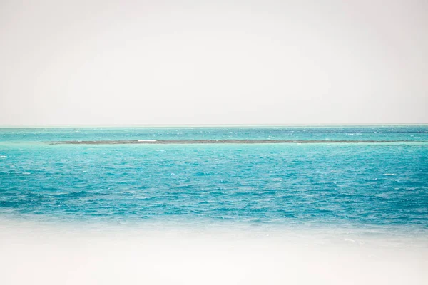 ヨットの詳細 夏の海のボートの航海 — ストック写真