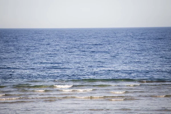 Zee Golven Door Het Strand Zomer Achtergrond — Stockfoto