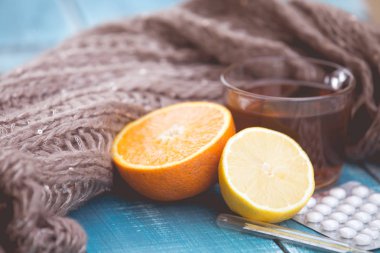 Alerji ve soğuk algınlığı ilaç ve çay 