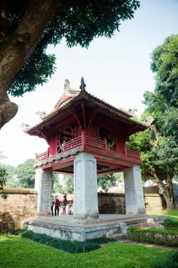 Hanoi, Vietnam - 8 Nisan 2018: Khue Van Cac, edebiyat Tapınağı. Van Mieu sembolü Hanoi ve bu Vietnam ilk Üniversitesi.