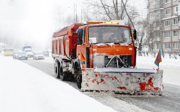 Снегоочиститель Уборка Снега Городских Дорог Зимний Период Стоковое Изображение