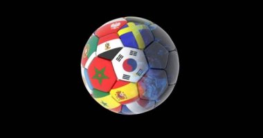Futbol topu ve siyah bir arka plan üzerinde dönen gezegen Dünya'nın kıta. Haritalar ve dokular Nasa tarafından sağlanan