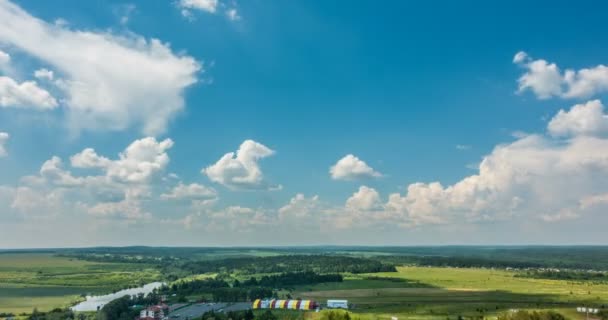 Nádherné časosběrné nad zájem letní krajina — Stock video