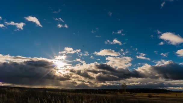 Nuvens de lapso de tempo no por do sol, 4k — Vídeo de Stock