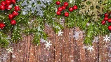 Üstten görünüm, kar Noel masa, kavramsal Noel animasyon düşüyor.