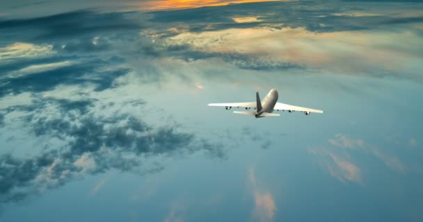 Het vliegtuig vliegt in de Cumulus wolken van de dag hemel, een mooie tijd vervallen met een vliegend vliegtuig — Stockvideo