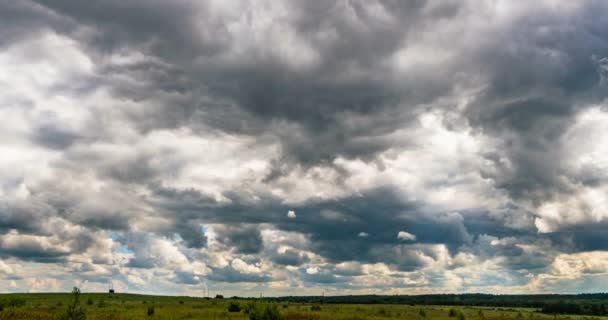 Nuageux laps de temps Cumulus Cloud gonfle laps de temps, boucle vidéo — Video