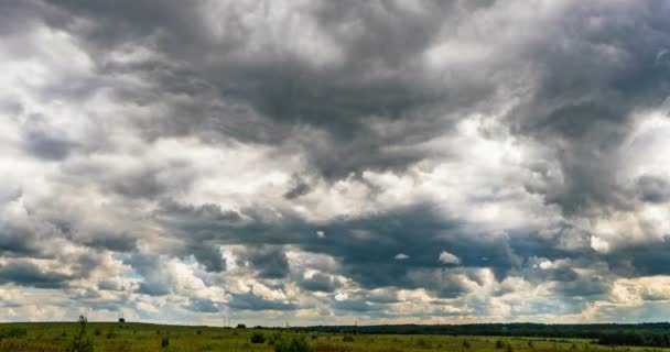 Nuageux laps de temps Cumulus Cloud gonfle laps de temps, boucle vidéo — Video