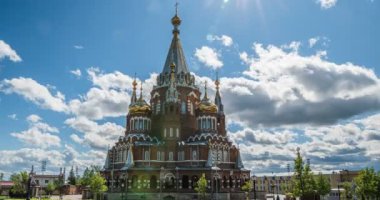 Rusya, Udmurt Cumhuriyeti, İzhevsk, St. Michaels Katedrali, zaman aşımı, İzhevsk 'teki güzel manzara.