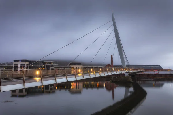 Редакція Суонсі Великобританія Лютого 2019 Раннього Ранку Туманний Погляд Мосту — стокове фото