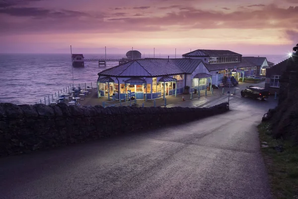 Editorial Swansea February 2019 Victorian Style Beach Hut Cafe Amusement — стоковое фото