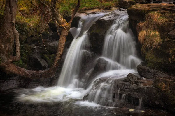 Une Une Série Chutes Eau Étroitement Liées Blaen Glyn Près — Photo