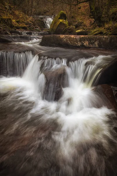 Een Van Vele Nauw Verbonden Watervallen Bij Blaen Glyn Buurt — Stockfoto