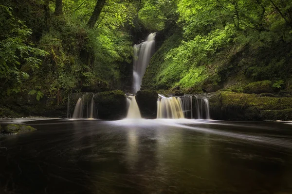 Sgwd Einion Gam Cascadegelegen Langs Rivier Boven Sgwd Gwladus Falls — Stockfoto