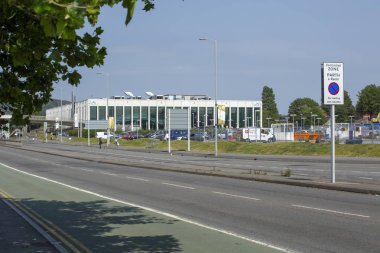 Editoryal Swansea, Birleşik Krallık-23 Temmuz 2019:1 Mart 2008 ' de Swansea, Güney Galler, Ingiltere 'de yeniden halka açılan Oystermouth yolunda Lc2 dinlence merkezi