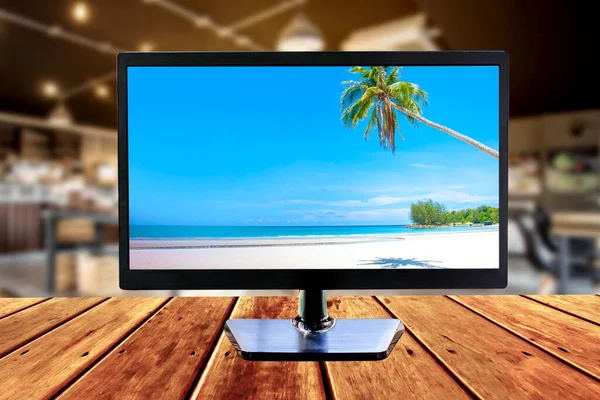 Monitor Con Foto Verano Playa Para Diseño Anuncio Mesa Madera —  Fotos de Stock