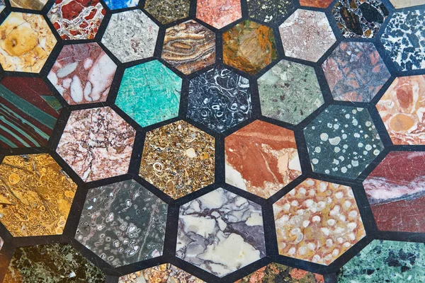 Абстрактный фон из разноцветного мраморного камня — стоковое фото