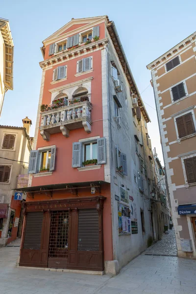 Rua Edifícios Cidade Velha Rovinj Croácia — Fotografia de Stock