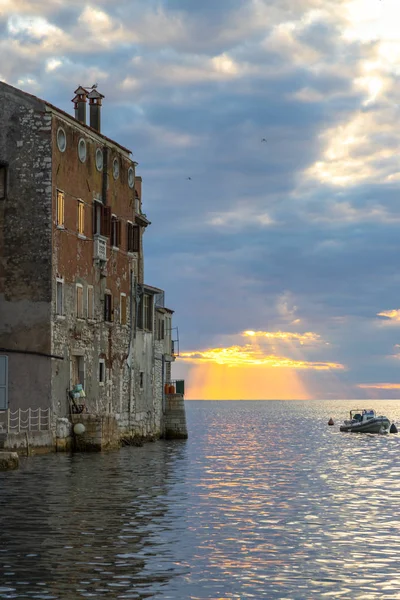 Cityscape Cidade Rovinj Pôr Sol Croácia — Fotografia de Stock