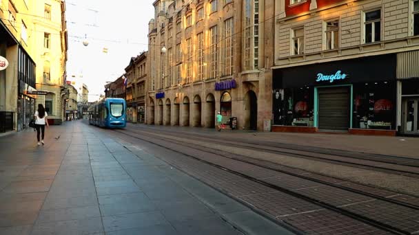 Трамвай Утром Загребе Хорватия — стоковое видео
