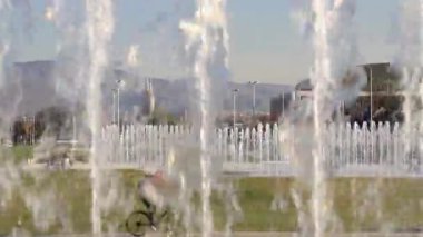 Zagreb 'in başkenti Hırvatistan 'da çeşmeler ve şehir manzarası