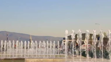 Zagreb 'in başkenti Hırvatistan 'da çeşmeler ve şehir manzarası