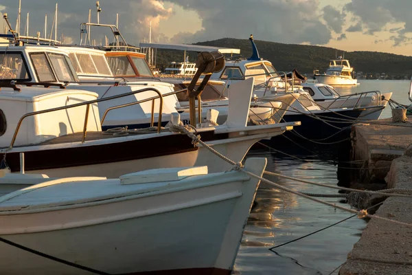 Puerto Marítimo Ciudad Biograd Atardecer Croacia — Foto de Stock