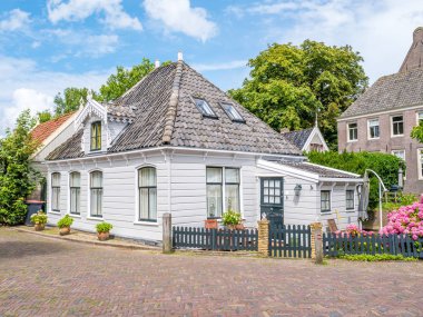 Tarihi eski köy Broek Waterland, Kuzey Hollanda, Hollanda içinde ahşap levha