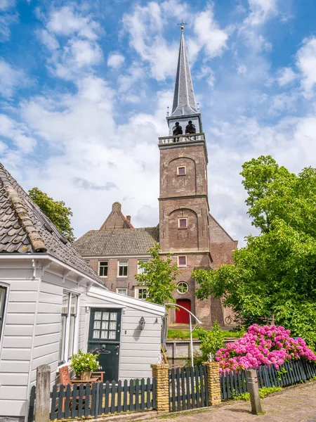 역사적인 도시의 Broek Waterland 네덜란드 네덜란드에에서 나무로 거리의 — 스톡 사진